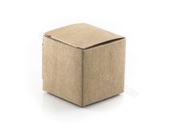 Małe pudełko 50x50x50 mm gładkie kraft zamknięte widok z ukosa