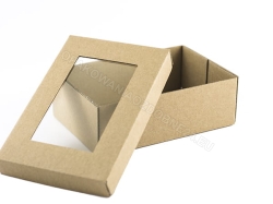 Pudełko z okienkiem 150x100x50 mm gładkie kraft lekko otwarte wieczko widok z ukosa