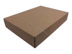 Pudełko fasonowe 195x140x45 mm gładkie kraft zamknięte widok z ukosa