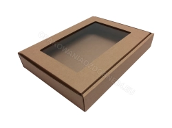 Pudełko z okienkiem 200x140x30 mm - zamknięte