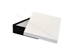 Pudełko 350x240x70 mm do pakowania odzieży ozdobne