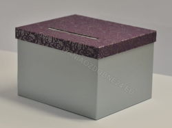 Pudełko na koperty 300x250x200 mm perłowe srebrne fioletowe zamknięte widok z ukosa